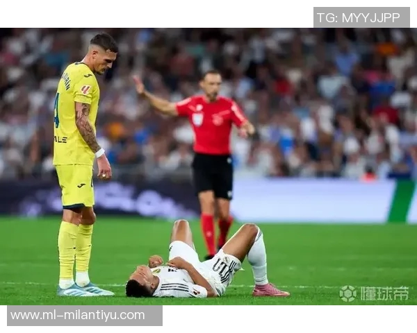 姆巴佩脚踝受伤后仍坚持为国家队出战再度扭伤引发关注